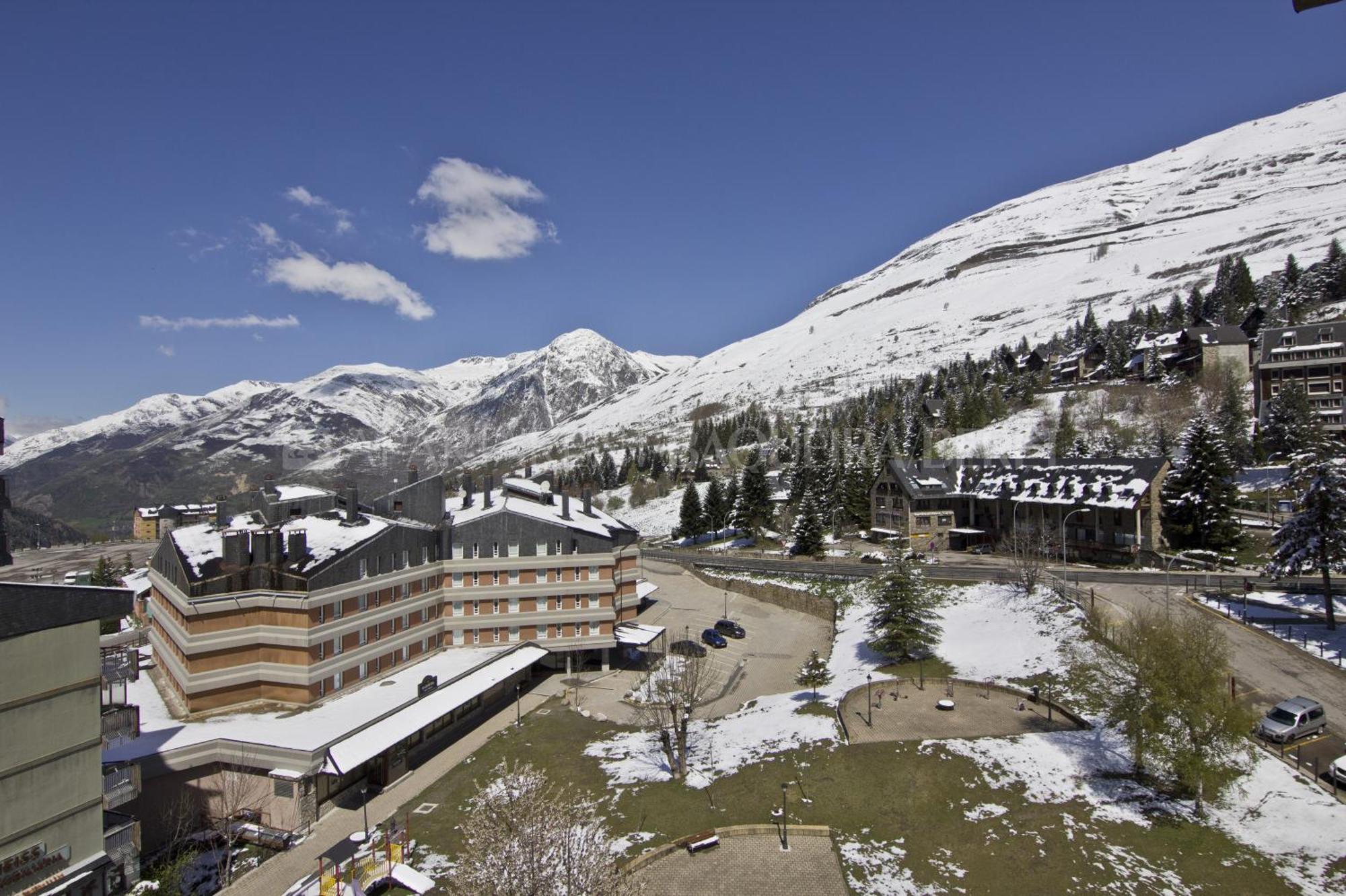 Apartarent 1500 Baqueira Beret Exteriör bild